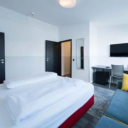 Hotel Topas An Der Messe - Frankfurt City-2